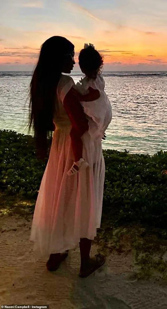 ：孩子90岁了！老年人找现象正得流行CQ9电子最新网站老夫妇生子令人唏嘘(图14)